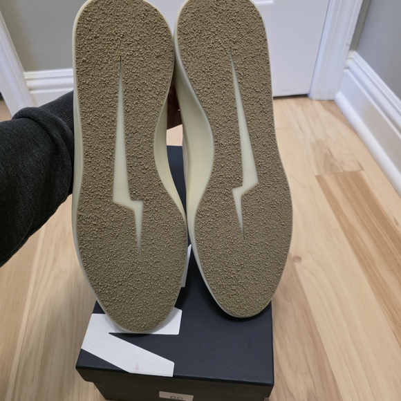 Wolf & Shepard Men's Beige and Cream Leather Slip-On - Picture 5 of 7